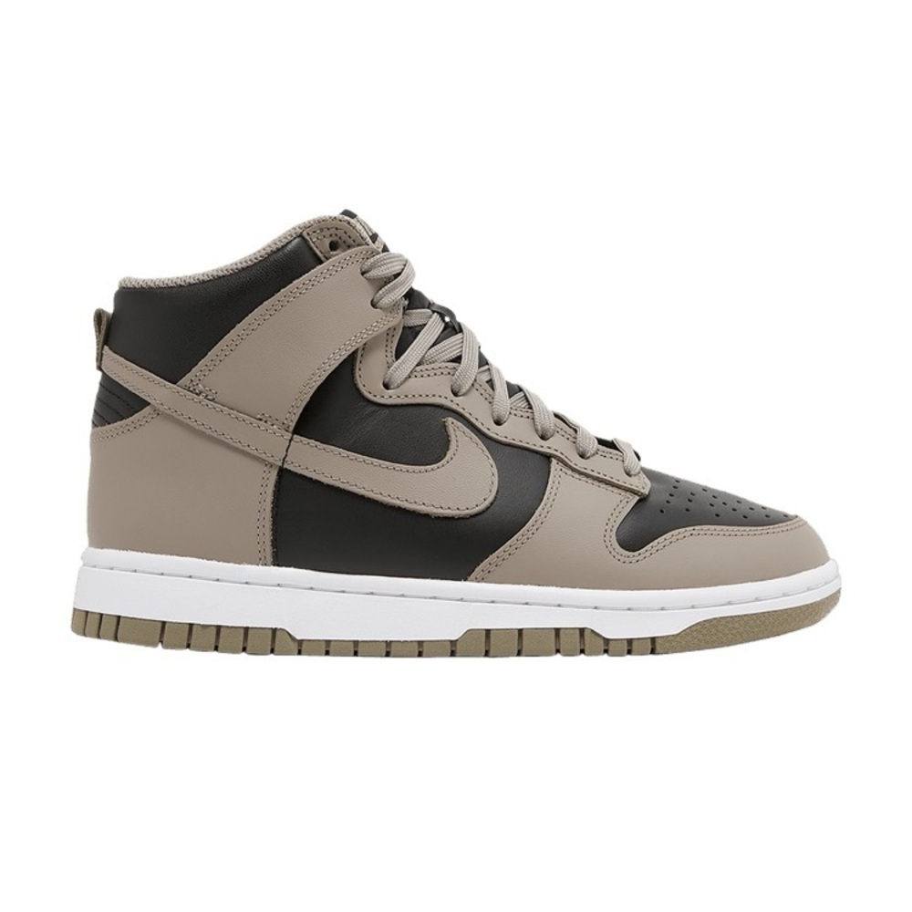 W Nike dunk “moon fossil”